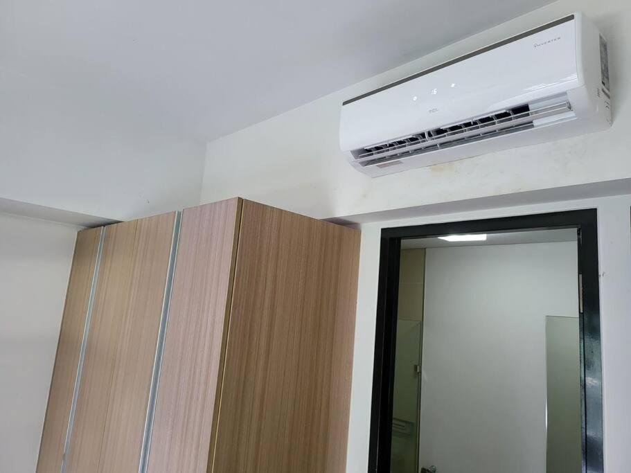 Apartmán Luxury @ Bgc Sleeps 6 Comfortably Fast Wifi Pool! Manila Exteriér fotografie
