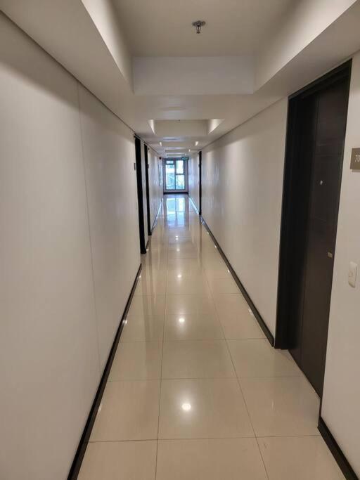 Apartmán Luxury @ Bgc Sleeps 6 Comfortably Fast Wifi Pool! Manila Exteriér fotografie