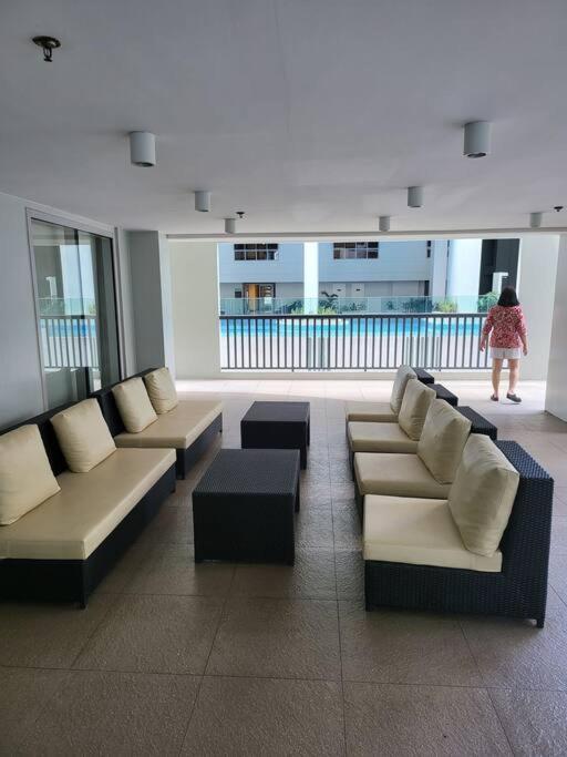 Apartmán Luxury @ Bgc Sleeps 6 Comfortably Fast Wifi Pool! Manila Exteriér fotografie